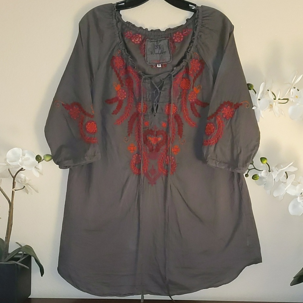 Johnny Was 3J Workshop Peasant Top